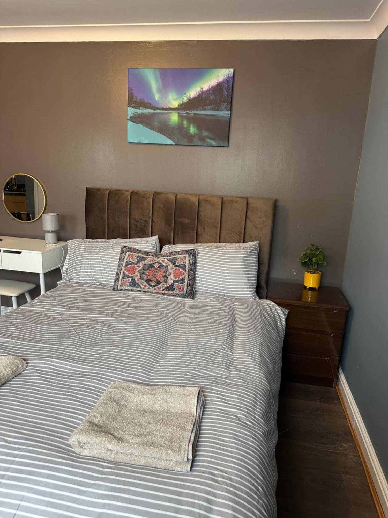 Amazing Ground Floor One Bedroom Apartment Forest Road 런던 외부 사진